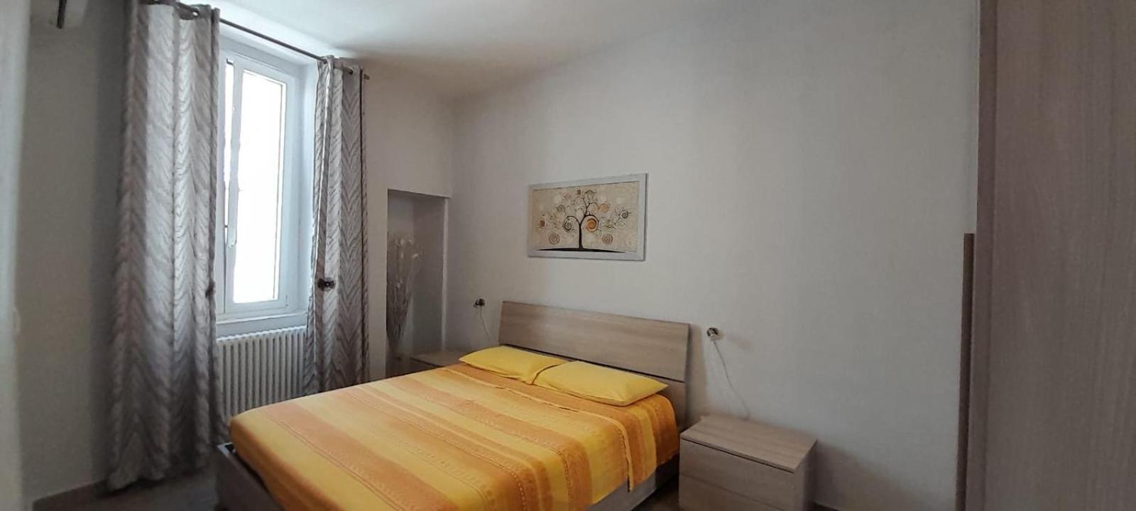 Ledueffe Casa Vacanze Бишелие Екстериор снимка